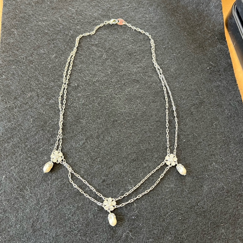 Elegant Silver Floral Necklace, The Perfect Wedding Necklace! - Picture 5 of 11